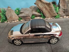 Prodám model 1:18 Audi TT softtop - 6