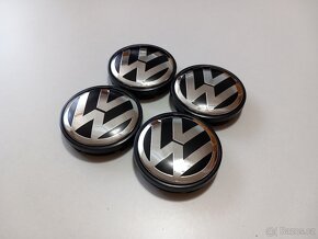 Středové krytky VW 56x52mm chrom logo - 6