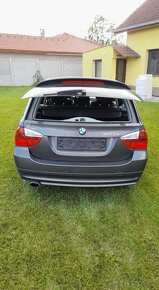 BMW 320D - 6