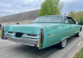 1976 Cadillac Deville - 6