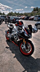 Aprilia RSV4 RR - 6