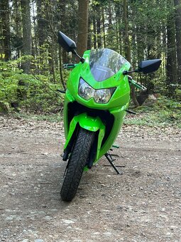 Kawasaki ninja 250R - 6