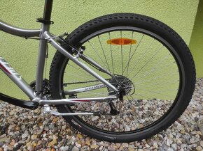 Značkové horské kolo SPECIALIZED 29"/17" - 6