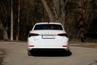 Škoda Octavia 2.0 TDI SCR Ambition - 6