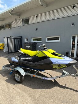 Sea Doo SPARK TRIXX 3-up iBR 90hp modro-žlutý - 6