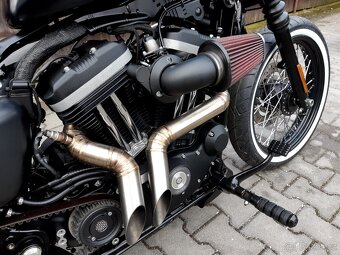 Harley Davidson Sportster Iron 883 Bobber - 6