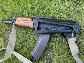 AIRSOFTOVÁ ZBRAŇ AKS-47U. - 6