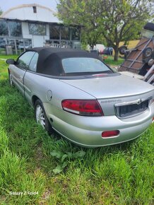 Chrysler Sebring na náhradní díly - 6