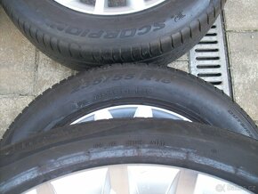 alu kola Kodiaq LETNÍ Pirelli 235.55.18 90% - 6