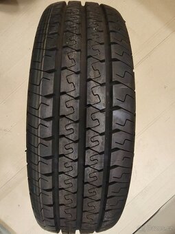 Pneu s disky 225/75 R16C MB Sprinter - 6