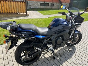 YamahaFZ6S Fazer - 6