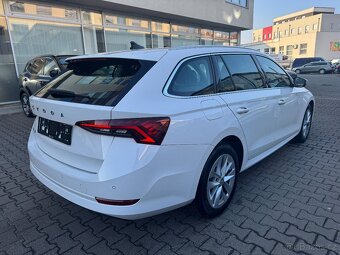 Škoda Octavia 4 2.0 TDI 110kW DSG Tažné DAB Keyless Navi LED - 6