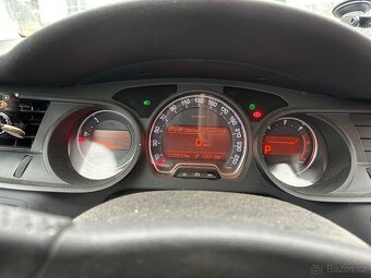 Citroen C5 x7 2.0 100kw AUTOMAT - 6