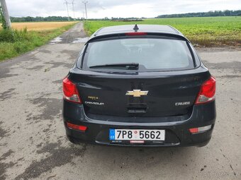 Chevrolet Cruze 1.8 - 6