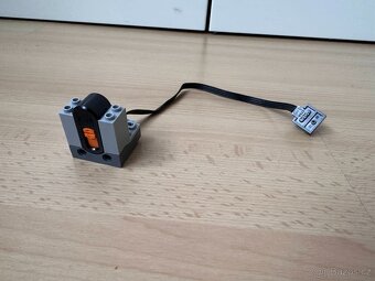 Lego Technic Power Functions - 6