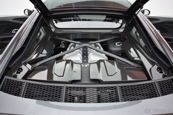 Audi R8 5.2FSi 456kW Quattro Performance Cermic B&O - 6