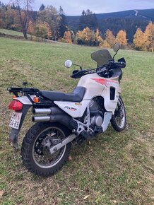 Honda XL 600 Transalp - 6