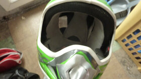 Motokrosová helma 0vel.60 - 6