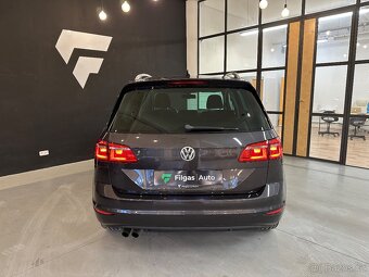 VW GOLF SPORTSVAN 2.0TDI 110KW 2015 LED BIXENON NAVI TAŽNÉ - 6