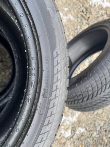 NOKIAN snowproof 255/45/19 - 6