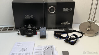 Olympus OM-D EM10 Mark II. + 14-24 Kit Lens - 6