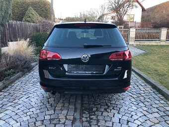 Volkswagen Golf VII komb 1,6 TDI 77 KW DSG Highline Panorama - 6