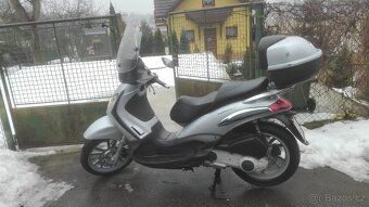 Piaggio Beverly 250 - 6