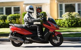 ŘÍdící jednotka Kymco Downtown 300 - 6