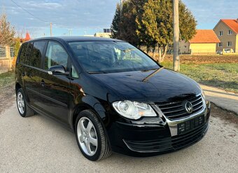 VOLKSWAGEN TOURAN 1.9 TDI - Bez DPF - 6