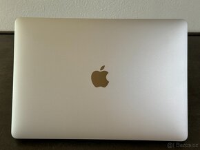 MacBook Pro 13" 2020 256GB / i5 / 16GB / Silver - 6