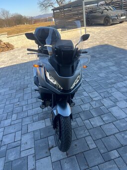 Honda NT1100 DCT - 6