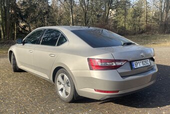 Superb, 2,0 TDI, první majitel, 102.000 km - 6