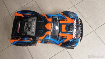 Traxxas slash Ultimate - 6