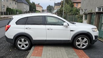 Chevrolet Captiva 2.2 AWD 7 MÍST - 6