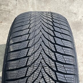 NOVÉ Zimní pneu 205/50 R17 93V Nexen - 6