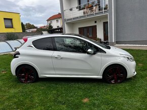 Peugeot 208 GTI 1.6THP 147Kw - 6