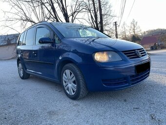 Volkswagen Touran 2.0 TDI Trendline - 6