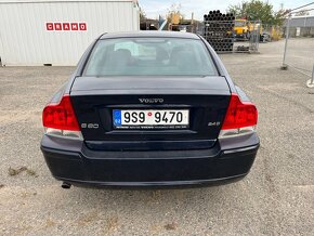 Volvo S60 2.4 D5 - náhradní díly - 6