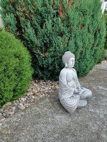 Nový střední Buddha z betonu - výška 40 cm - 6