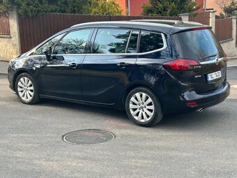 Opel Zafira 1.6T automat 4/2019 7 míst ČR 1.maj 79.500km - 6