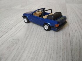 modely - autíčka Ford - 6