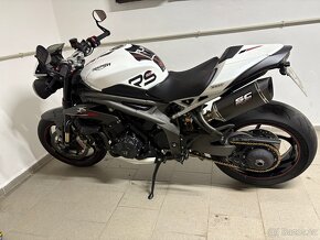 Triumph speed triple RS 1050 - 6