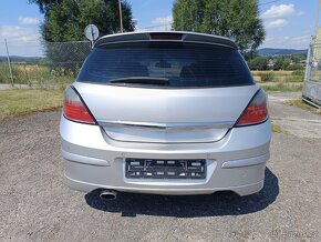 Opel Astra 1.8i - 6