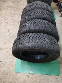 Zimní pneu Hankook Winter icept RS2 195/65 R15 - 6