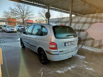 RENAULT SCÉNIC 1.6 16V - 6