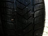 Prodám zimní pneumatiky Pirelli na BMW X5 - 6