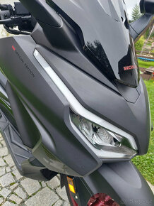 HONDA Forza 125 Special edition, variátor Malossi, 2900km - 6