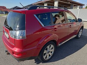 Mitsubishi Outlander, 2,2l Di-D,4x4,Automat,7-místné,po E+TP - 6