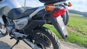 Honda Transalp 650 sada kufrů Givi - 6