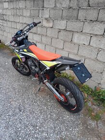 Fantic XMF 125 Motard, 2022, 14000km, ZIMNÍ CENA - 6